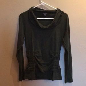 Green Lilla P medium long sleeve